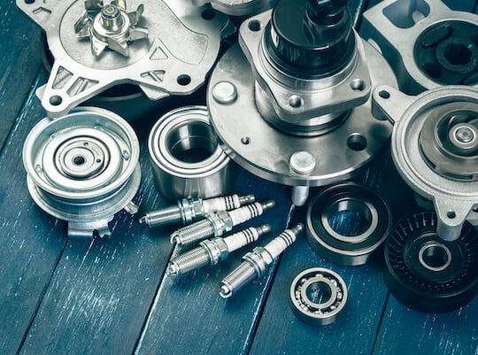 Доставка автозапчастей при ремонте авто с выездом