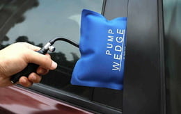 Вскрытие авто при утере ключей с выездом